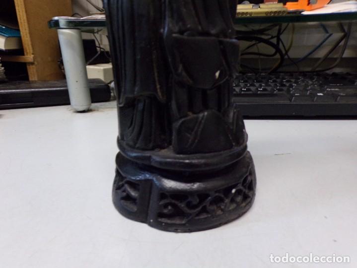 Antig&uuml;edades: ESTAMOS LIQUIDANDO. lote de dos figuras de estuco - Foto 9