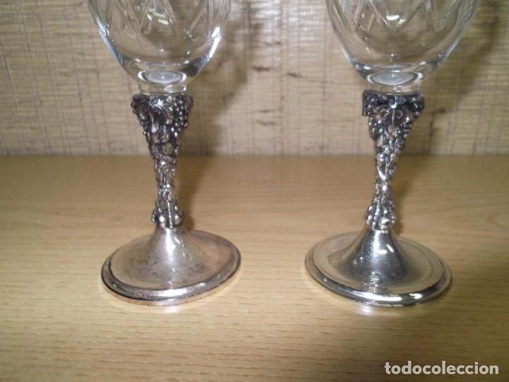 Antigüedades: Dos copas de champagne con base de plaque de plata.Vintage - Foto 2 - 302850308