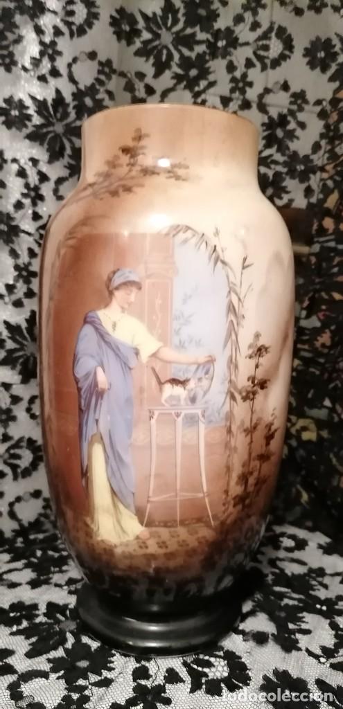 Antig&uuml;edades: JARR&Oacute;N DE PORCELANA CON ESCENA - Foto 1