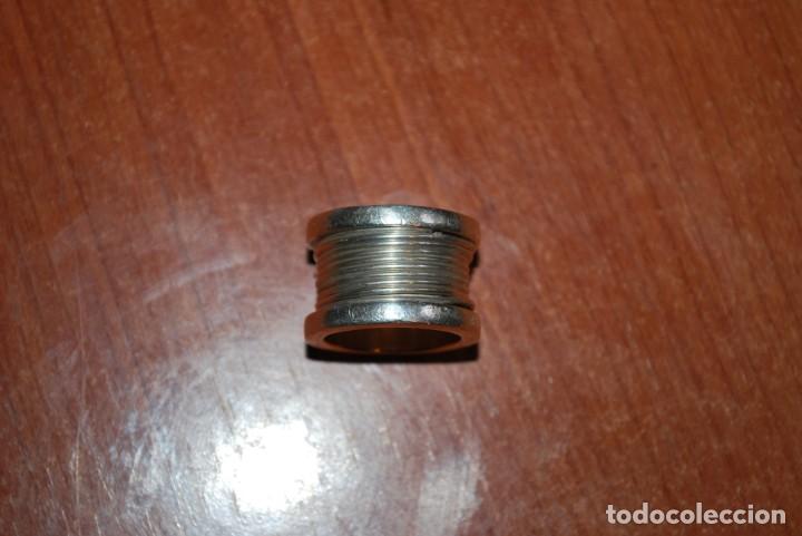 Antig&uuml;edades: Anilo de plata de ley 950. - Foto 1