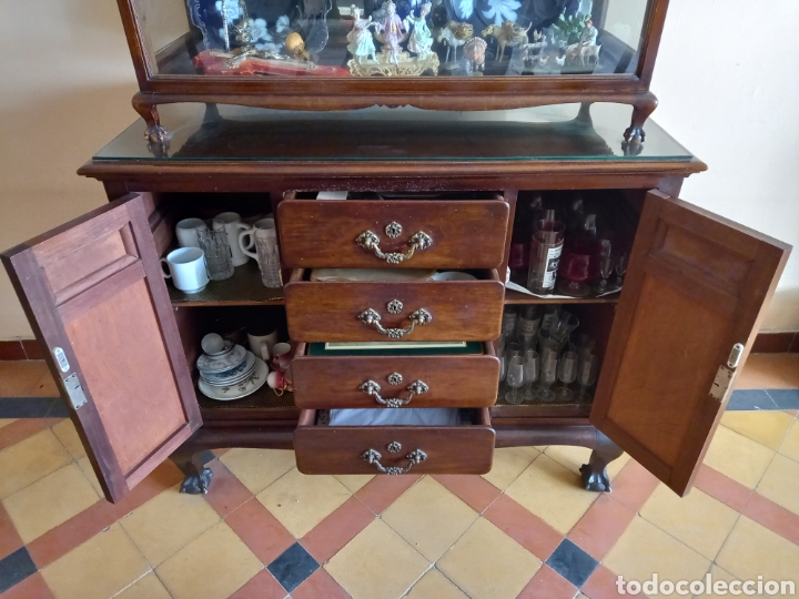 Antig&uuml;edades: Vitrina antigua con madera de caoba - Foto 4