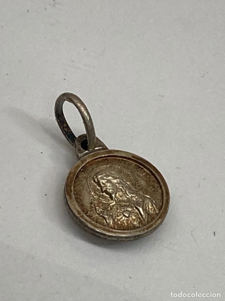 Antig&uuml;edades: Colgante de plata religioso - Foto 2