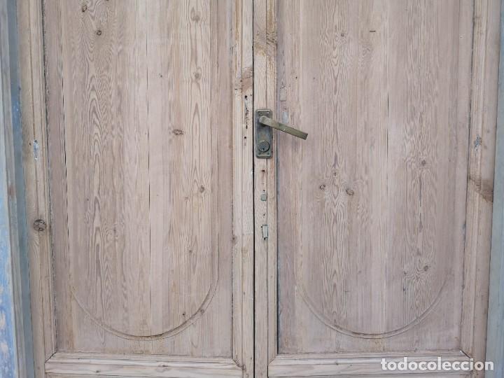 Antig&uuml;edades: Puerta antigua de interior de doble hoja - Foto 4