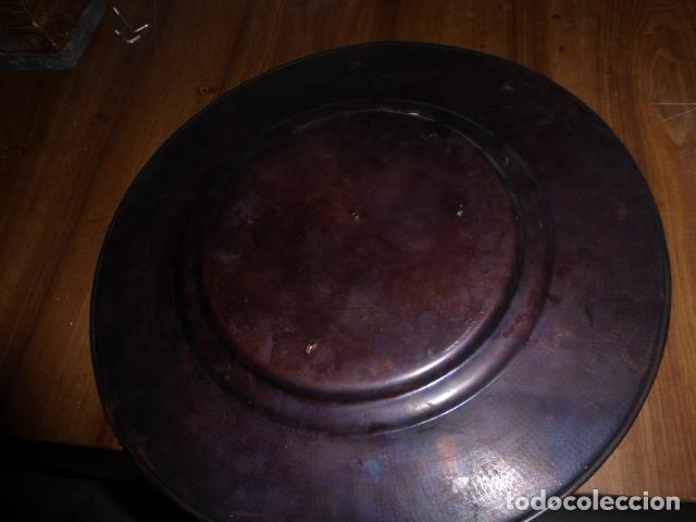 Antig&uuml;edades: PLATO DE COLGAR EN PARED DE COBRE. PERU - Foto 4