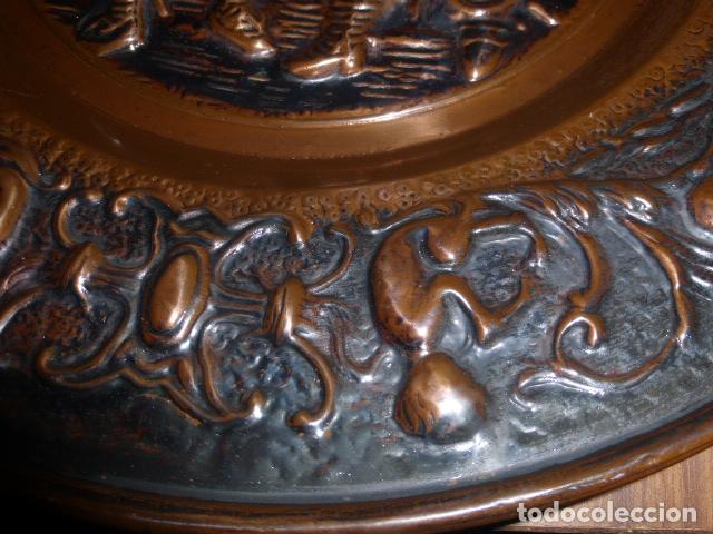 Antig&uuml;edades: ANTIGUO PLATO DE COBRE REPUJADO. - Foto 3