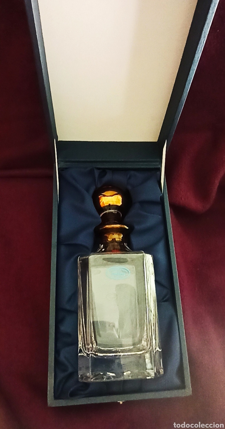 Antig&uuml;edades: Botella licor decorada a mano - Foto 5