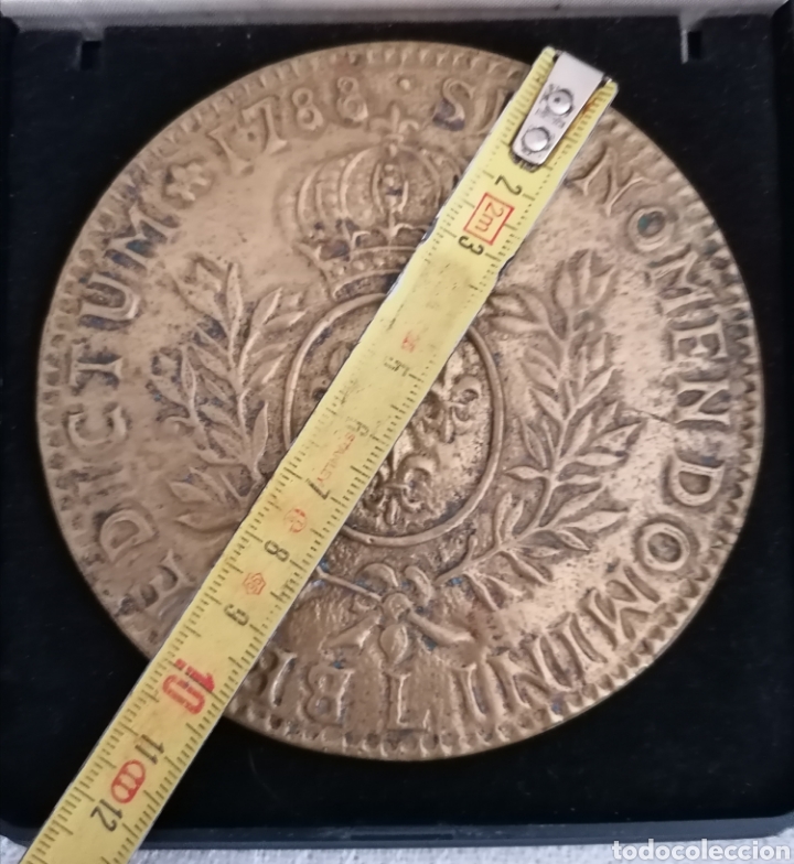 Antig&uuml;edades: Medall&oacute;n Bendici&oacute;n Papal Bronce. - Foto 11