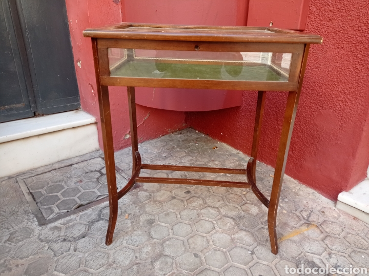 Antig&uuml;edades: Vitrina espositora - Foto 4