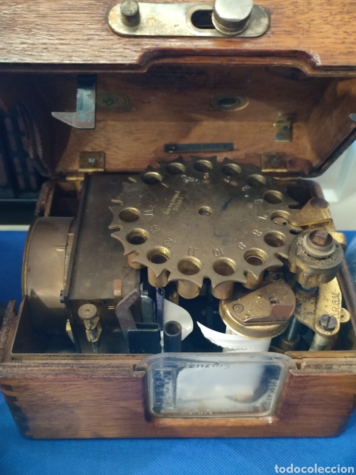 Antig&uuml;edades: Reloj cronometro de palomas - Foto 2