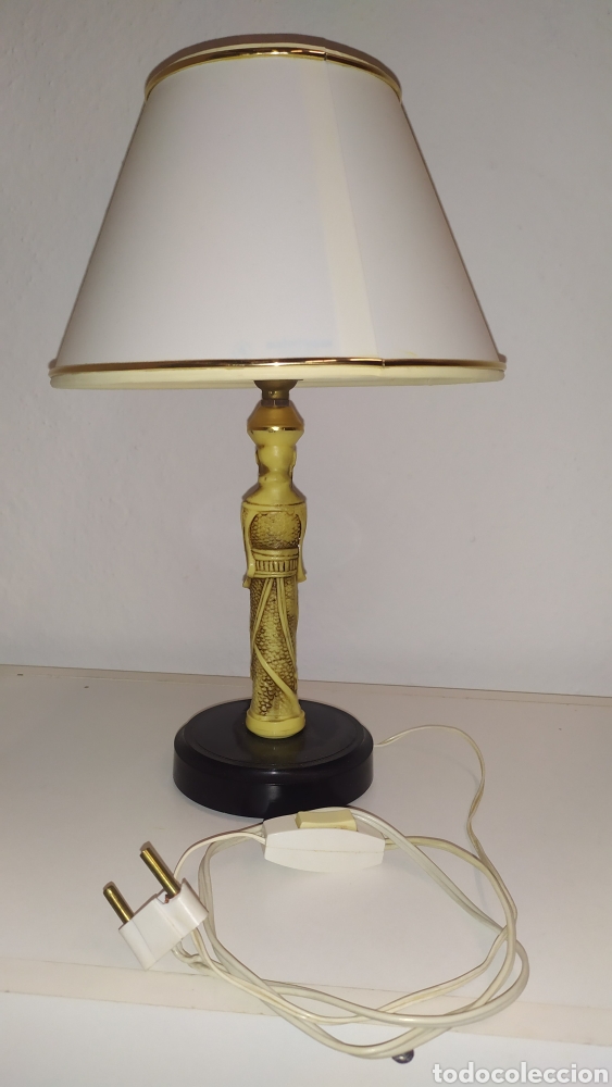 Antig&uuml;edades: L&aacute;mparas de mesa Antigua - Foto 2