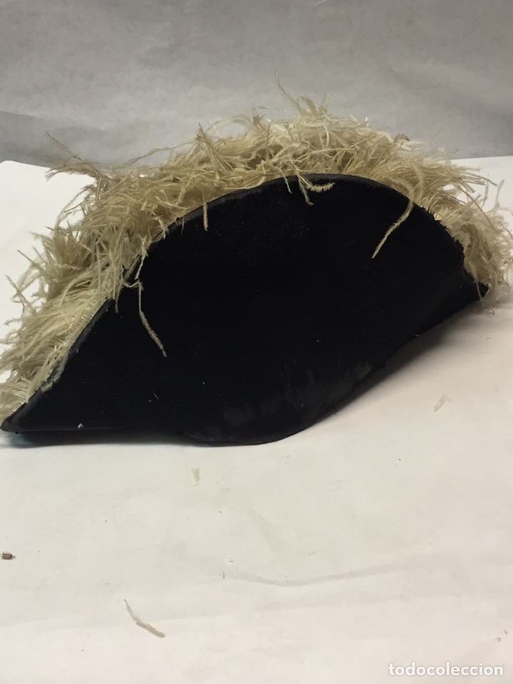 Antig&uuml;edades: Sombrero tipo Napole&oacute;n - Foto 4