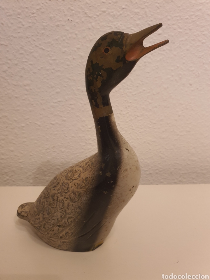 Antig&uuml;edades: Antiguo pato de bronce . - Foto 3