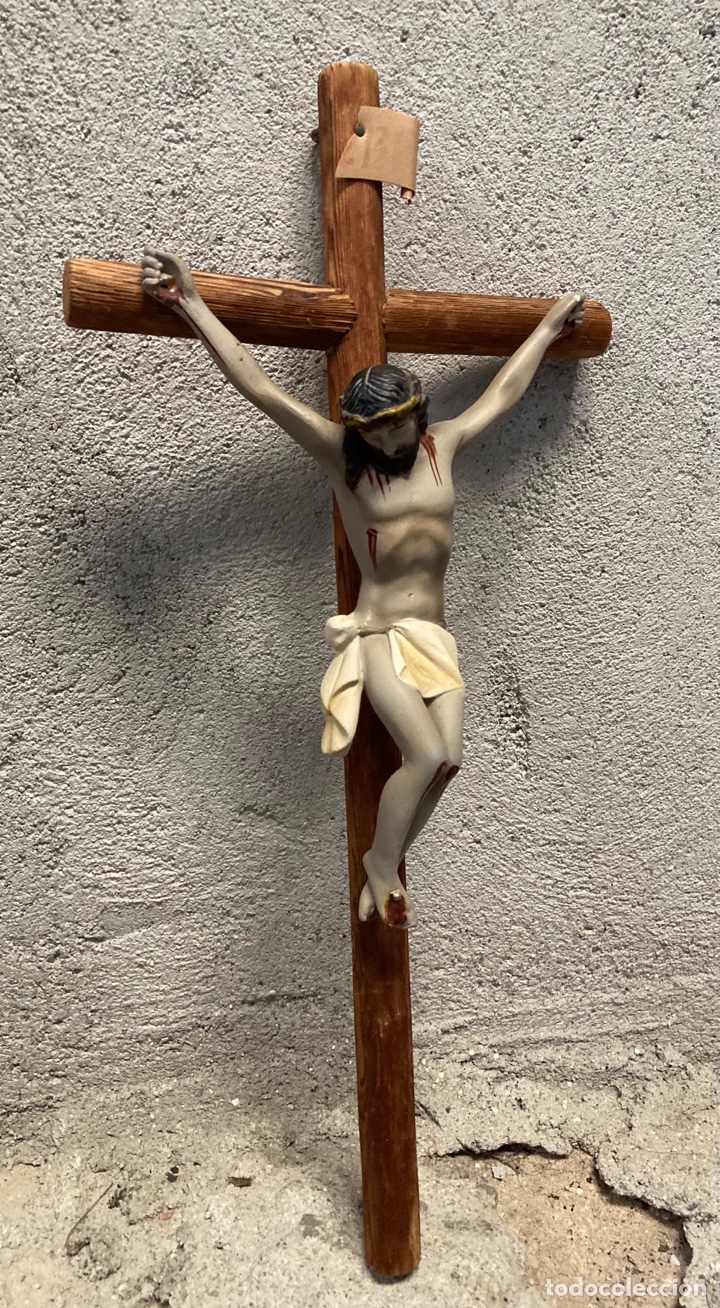 crucifijo de pared de madera y imagen de plasti - Buy Antique crucifixes on  todocoleccion