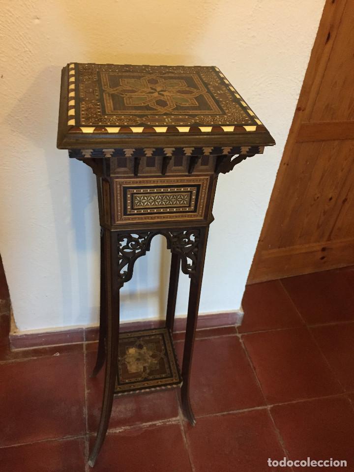 Antig&uuml;edades: pedestal, mesilla, taracena - Foto 2