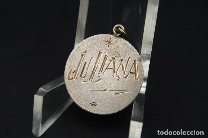 Antig&uuml;edades: Antigua Medalla Religiosa de Plata - Foto 4