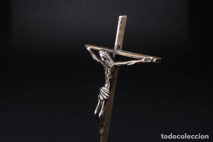 Antig&uuml;edades: Antiguo Crucifijo de Plata - Foto 3
