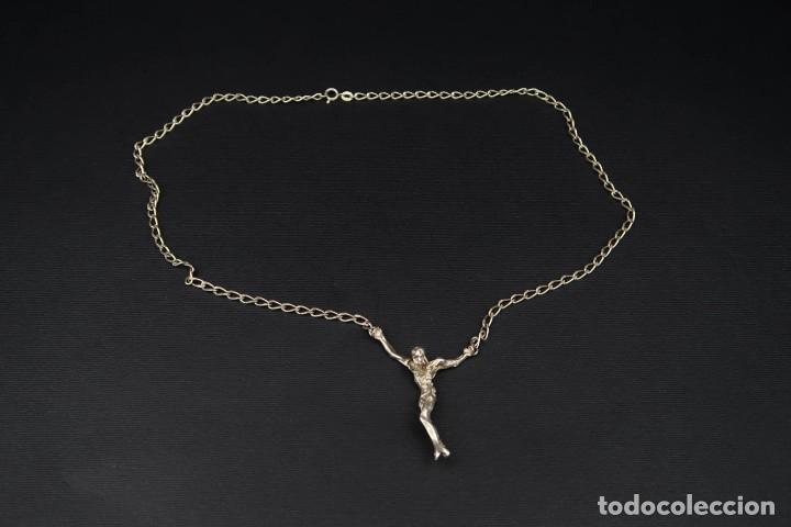 Antig&uuml;edades: Antiguo Cristo de Plata con cadena - Foto 2