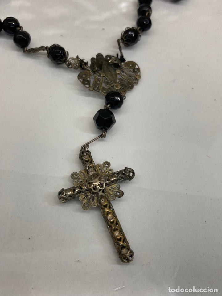 Antig&uuml;edades: Rosario de plata y &oacute;nix - Foto 2