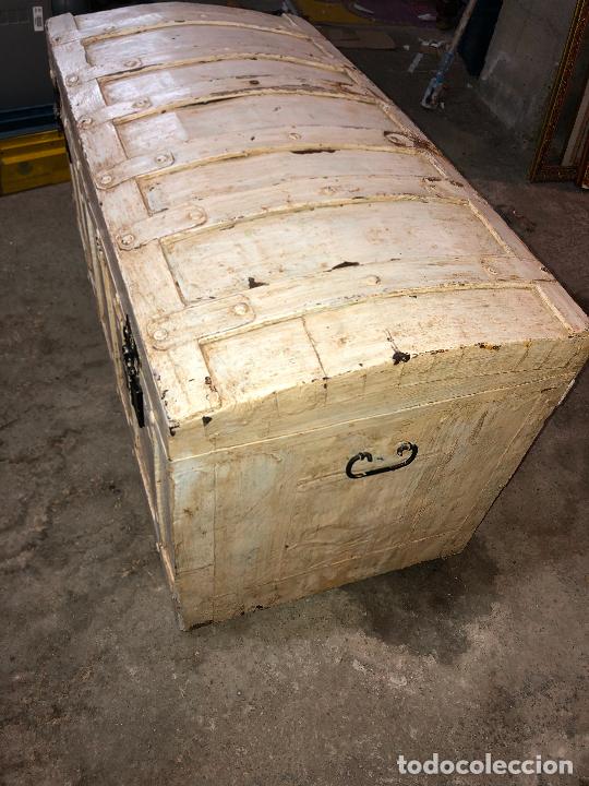 Antig&uuml;edades: ARC&Ograve;N, BAUL MADERA 93 X 48 X 52 - Foto 3