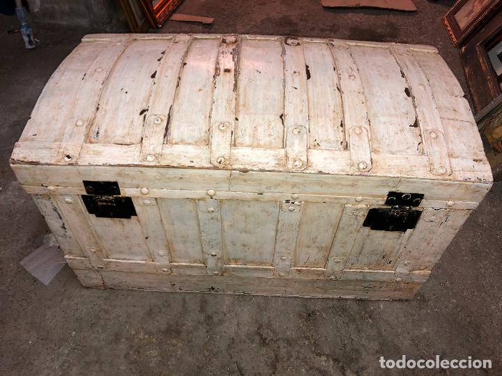 Antig&uuml;edades: ARC&Ograve;N, BAUL MADERA 93 X 48 X 52 - Foto 1