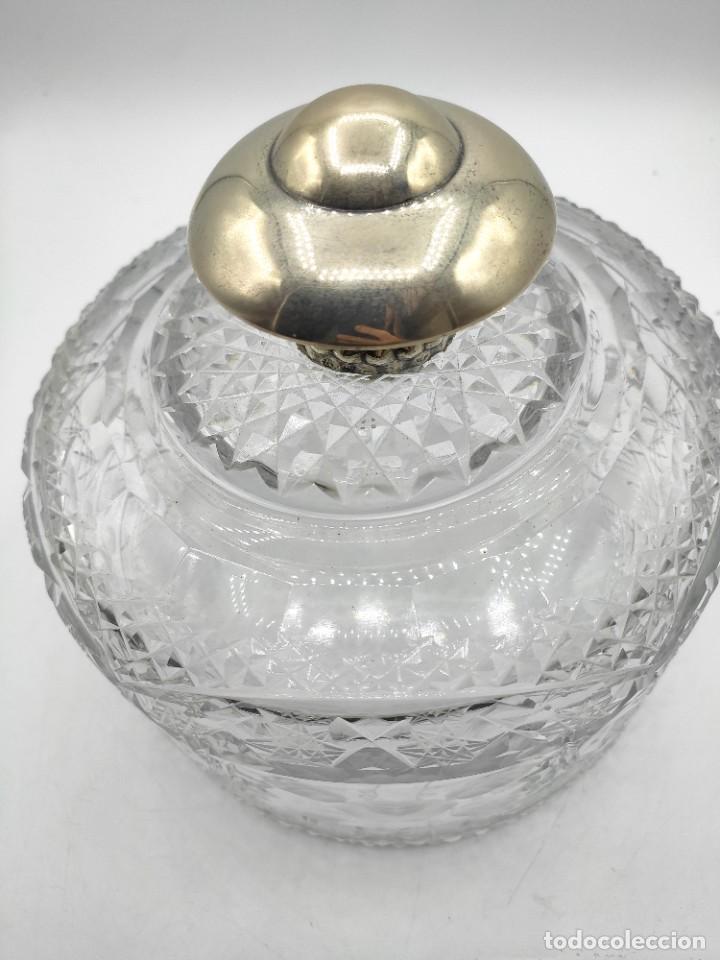 Antigüedades: Quesera española en cristal tallado y plata, de mediados del siglo XX. Plata punzonada. - Foto 3 - 303539613