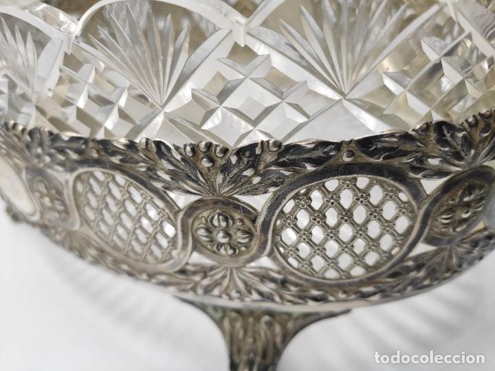 Antigüedades: Centro de mesa ovalado en cristal tallado y plata, del siglo XX. Plata punzonada. - Foto 6 - 303567588