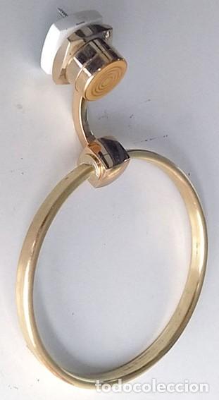 Antiques: TOALLERO MET&Aacute;LICO DE &Euml;POCA