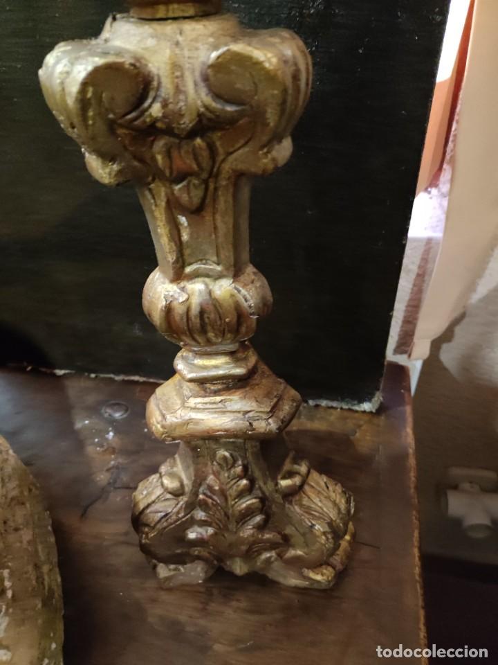 Antig&uuml;edades: Candelero de madera policromado - Foto 5
