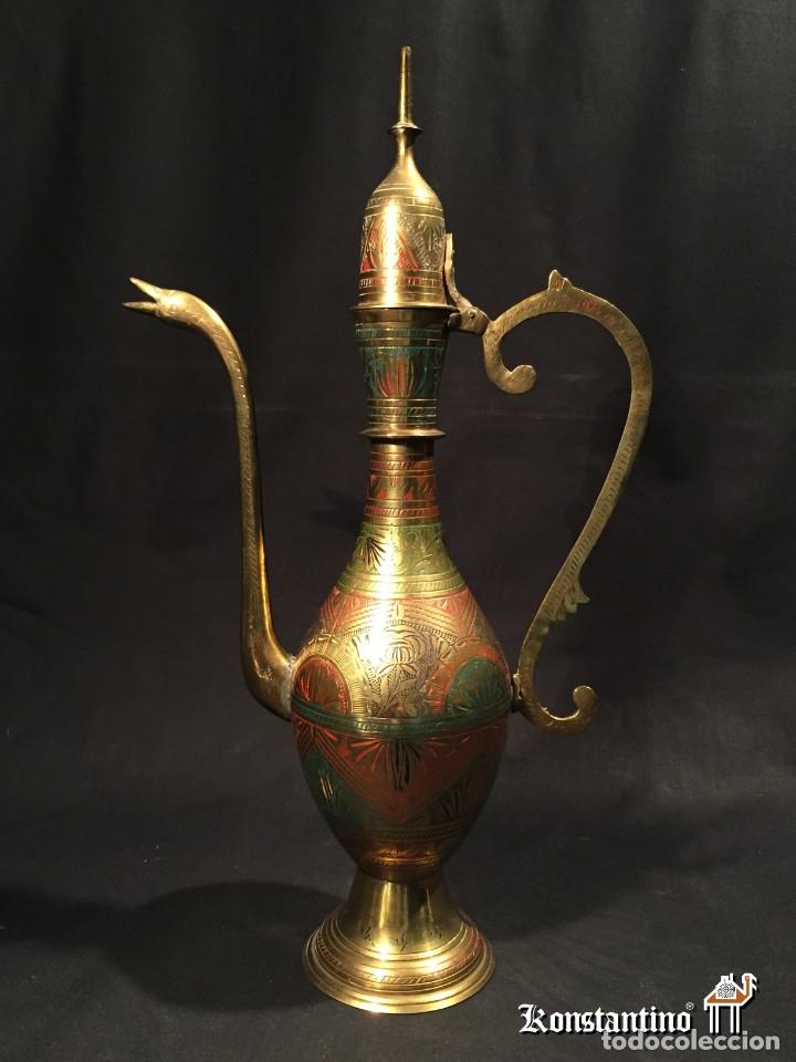 Antig&uuml;edades: JARRA INDIA EN BRONCE CON TAPA 41X22 - Foto 1