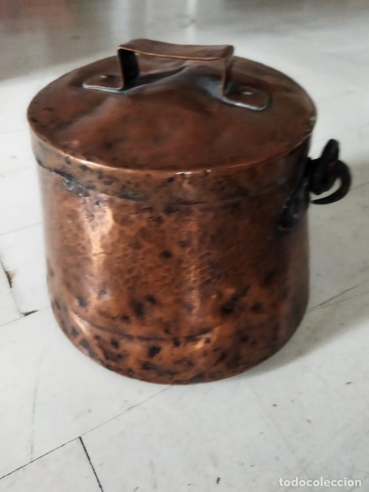 Antig&uuml;edades: cazuela de cobre antigua - Foto 1