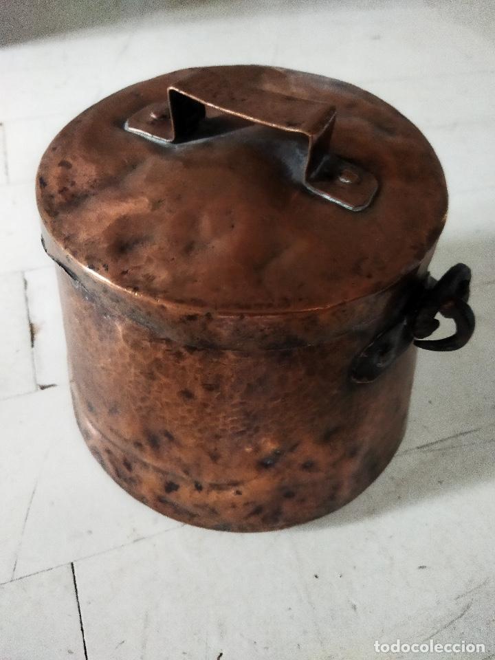 Antig&uuml;edades: cazuela de cobre antigua - Foto 2