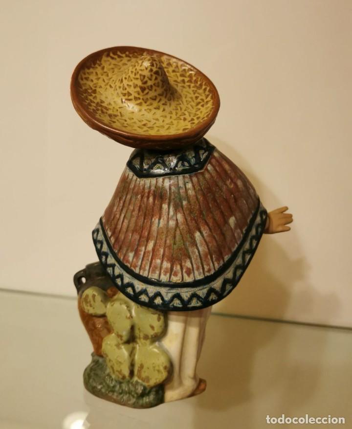 Antig&uuml;edades: Panchito con c&aacute;ntaro Mate - Foto 5