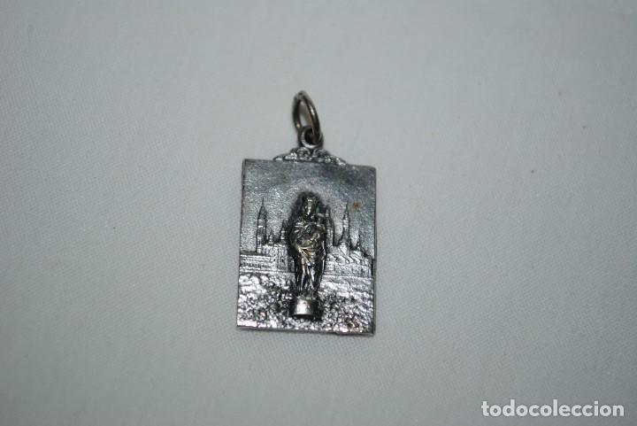 Antig&uuml;edades: NUESTRA SE&Ntilde;ORA DEL PILAR . - Foto 1