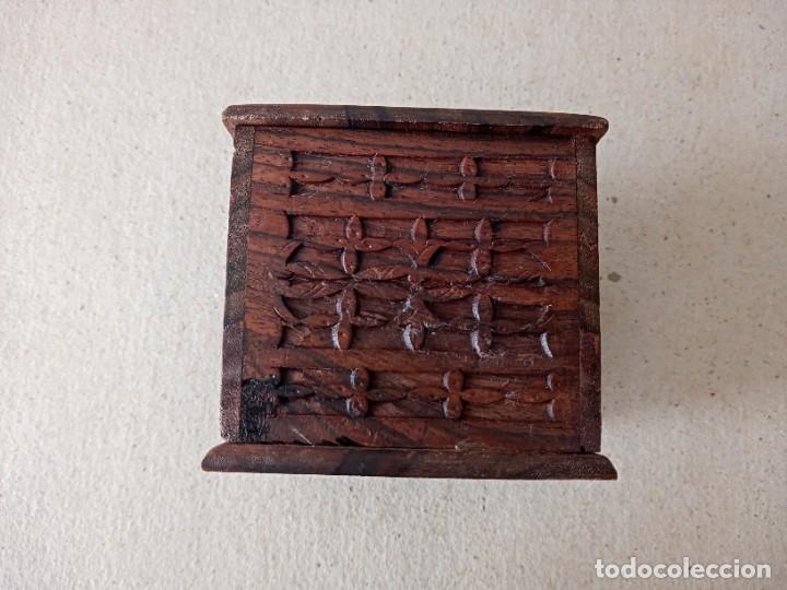 Antig&uuml;edades: CAJA DE MADERA ANTIGUA. ( NO SE ABRIR. ) - Foto 12