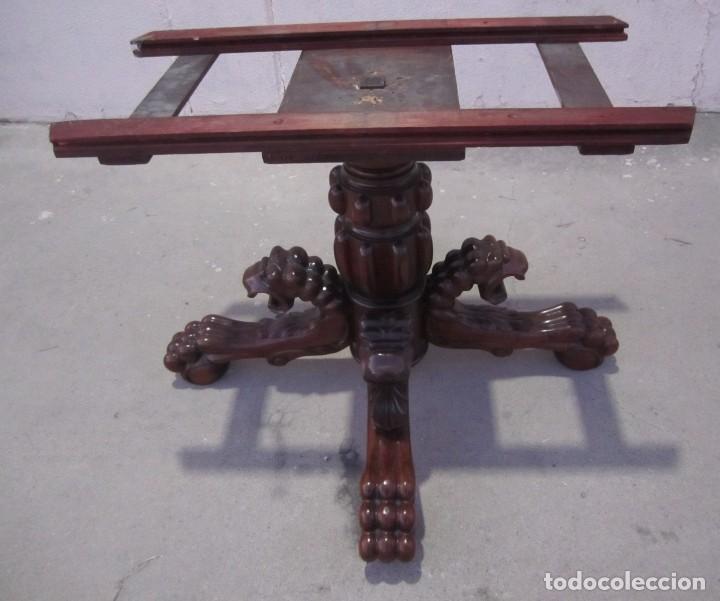 Antigüedades: Mesa de comedor redonda en madera de caoba, patas con leones y garras - Foto 3 - 304643563