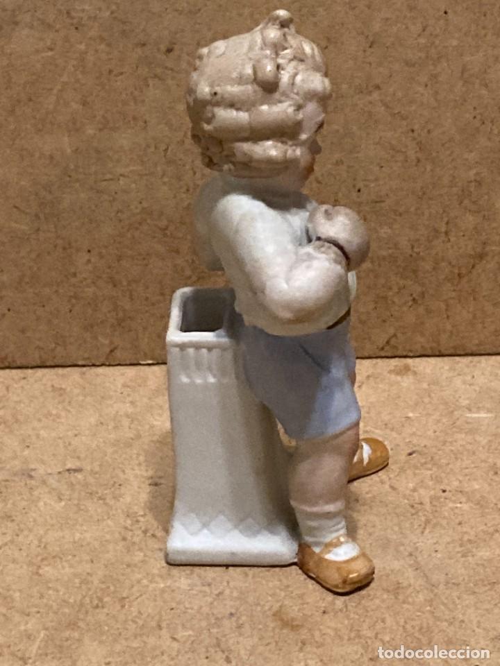 Antig&uuml;edades: Biscuit ni&ntilde;o con guantes de boxeo - Foto 7