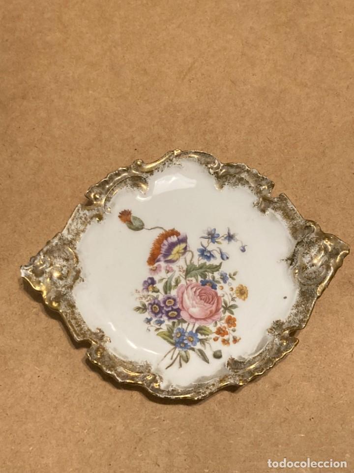 Antig&uuml;edades: Lote de porcelana - Foto 10