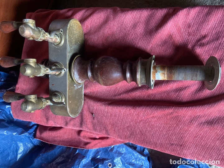 Antig&uuml;edades: ANTIGUO GRIFO GRANDE DE BRONCE - Foto 2