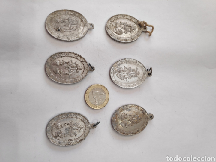 Antig&uuml;edades: 6 medallas de la Virgen - Foto 2