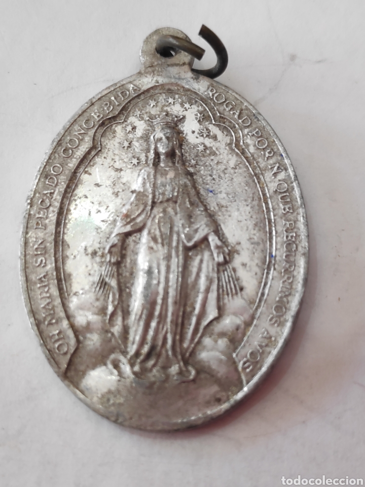 Antig&uuml;edades: 6 medallas de la Virgen - Foto 7