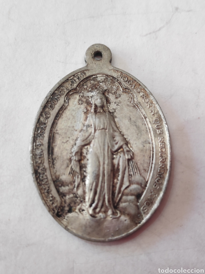 Antig&uuml;edades: 6 medallas de la Virgen - Foto 9