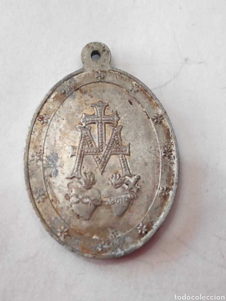 Antig&uuml;edades: 6 medallas de la Virgen - Foto 10