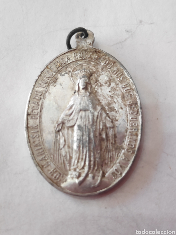 Antig&uuml;edades: 6 medallas de la Virgen - Foto 13