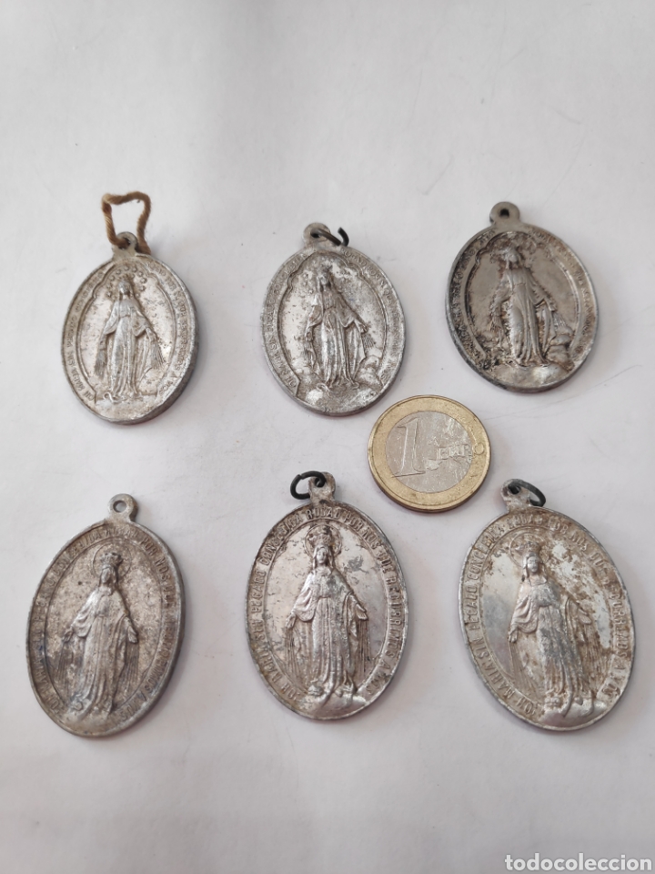Antig&uuml;edades: 6 medallas de la Virgen - Foto 1