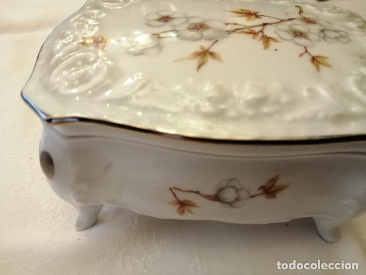 Antig&uuml;edades: COFRE DE PORCELANA MARCA CAPEANS - Foto 4