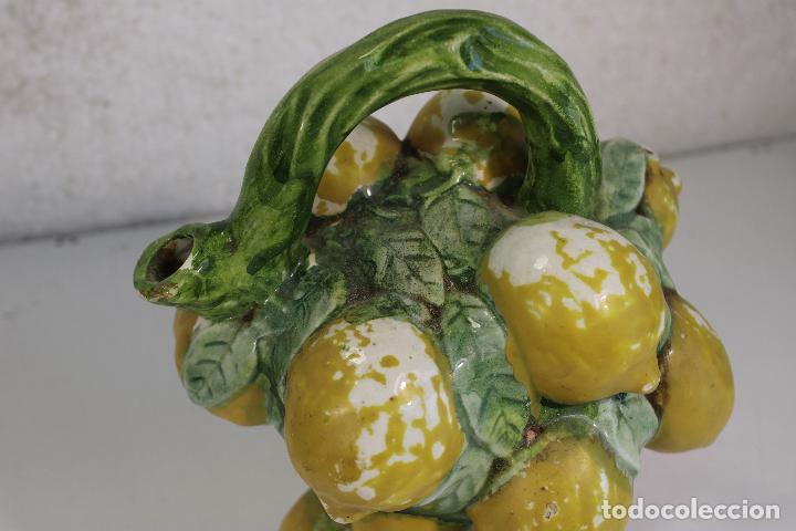 Antig&uuml;edades: botijo limones manises - Foto 2