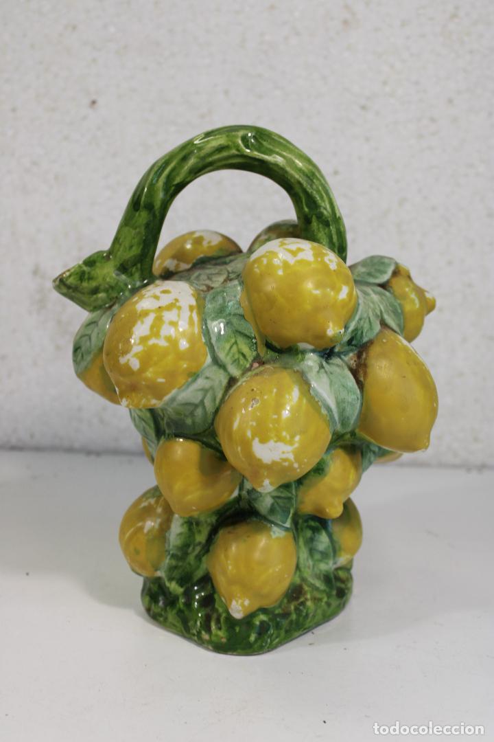 Antig&uuml;edades: botijo limones manises - Foto 4
