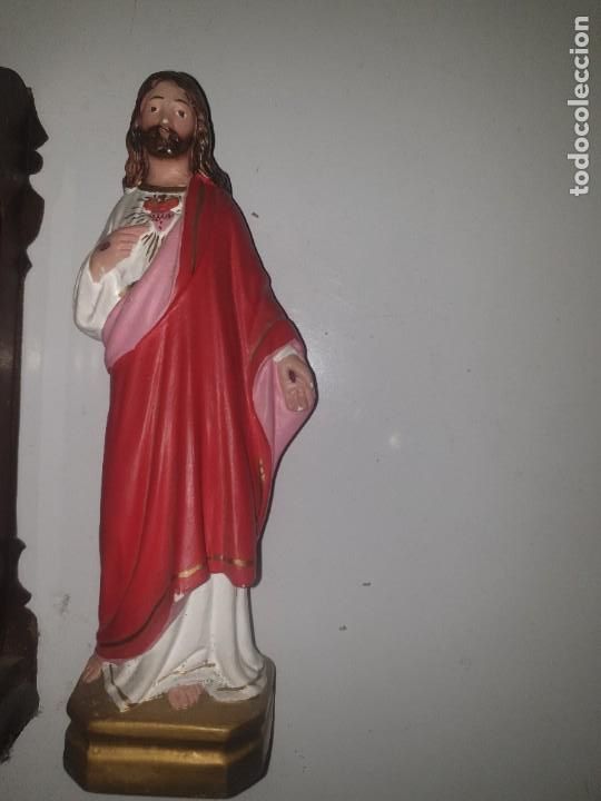 Antig&uuml;edades: MINI CAPILLA DE MADERA CON FIGURA CRISTO - Foto 13