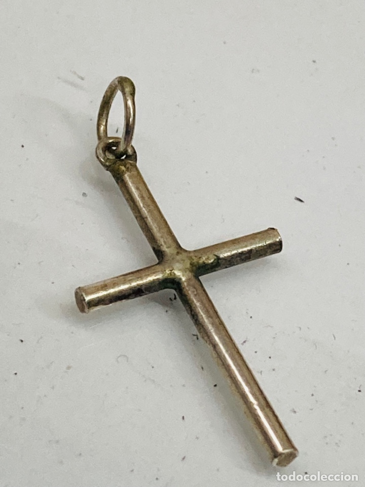Antig&uuml;edades: Cruz de plata - Foto 1