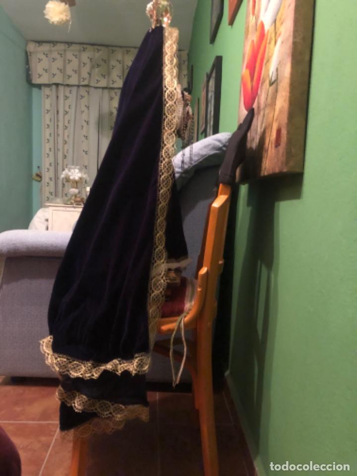 Antig&uuml;edades: Virgen vestida y urna de Cristal - Foto 27